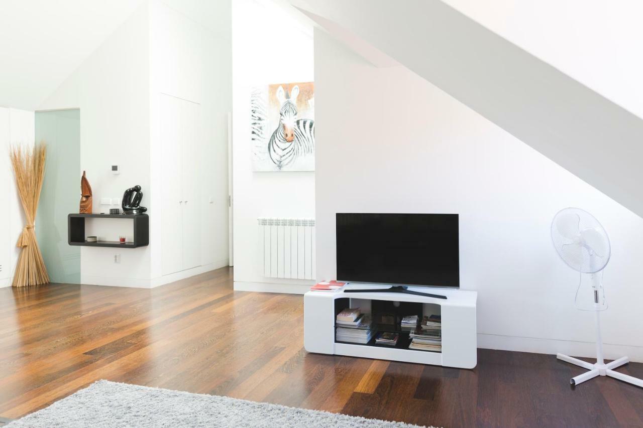 Aposentus - Downtown Porto Modern Penthouse Apartamento Exterior foto